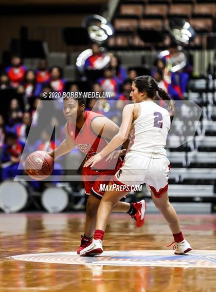Thumbnail 1 in Strathmore vs. East Bakersfield (CIF D5 Central Section Championship) photogallery.