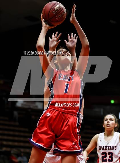Thumbnail 1 in Strathmore vs. East Bakersfield (CIF D5 Central Section Championship) photogallery.