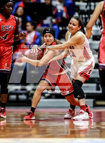 Thumbnail 3 in Strathmore vs. East Bakersfield (CIF D5 Central Section Championship) photogallery.