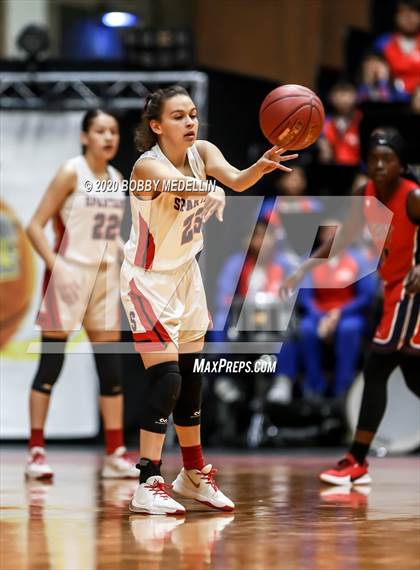 Thumbnail 2 in Strathmore vs. East Bakersfield (CIF D5 Central Section Championship) photogallery.