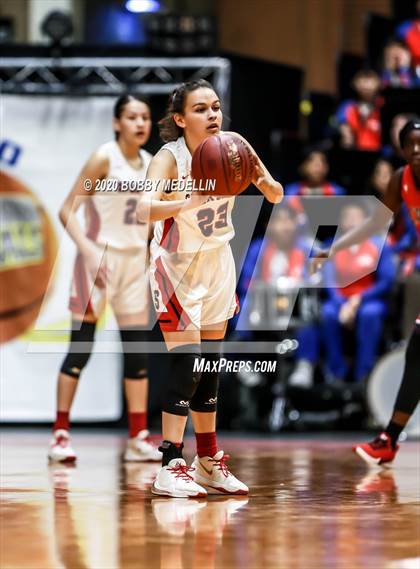 Thumbnail 1 in Strathmore vs. East Bakersfield (CIF D5 Central Section Championship) photogallery.