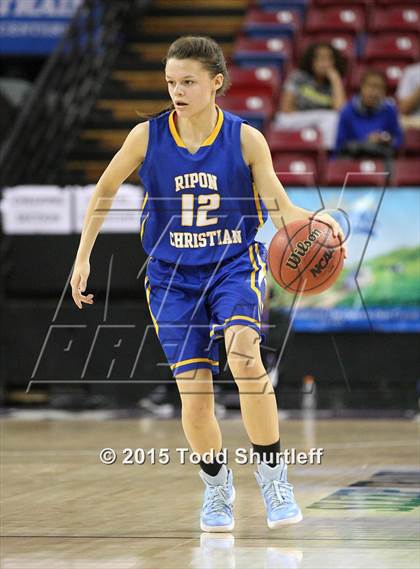 Thumbnail 2 in Ripon Christian vs. Capital Christian (CIF SJS D5 Final) photogallery.