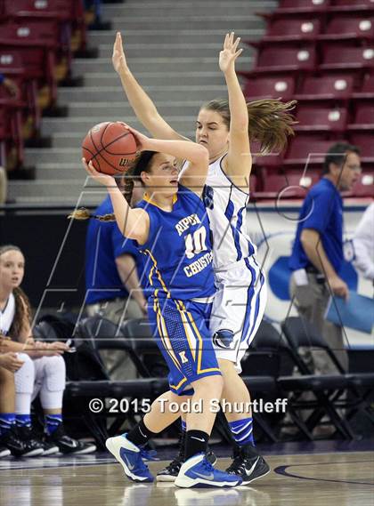 Thumbnail 1 in Ripon Christian vs. Capital Christian (CIF SJS D5 Final) photogallery.
