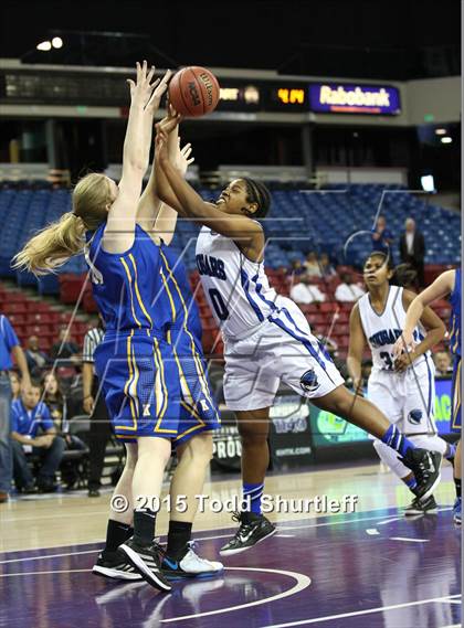 Thumbnail 3 in Ripon Christian vs. Capital Christian (CIF SJS D5 Final) photogallery.