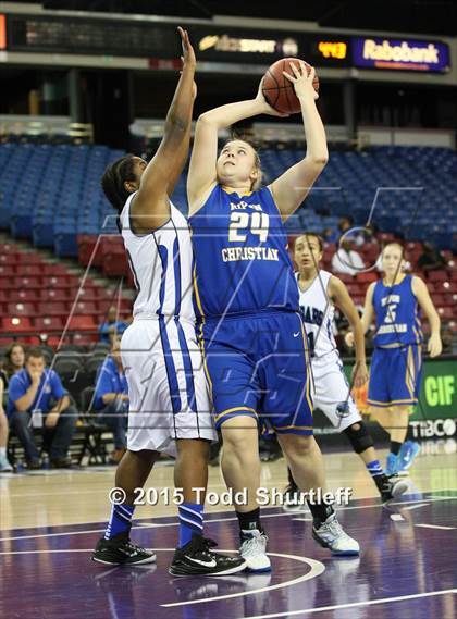 Thumbnail 3 in Ripon Christian vs. Capital Christian (CIF SJS D5 Final) photogallery.