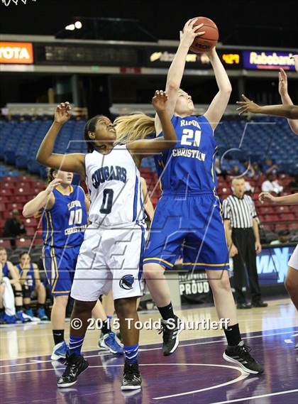 Thumbnail 3 in Ripon Christian vs. Capital Christian (CIF SJS D5 Final) photogallery.