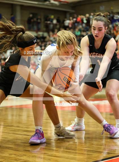 Thumbnail 2 in Denver Christian vs. Wiggins (CHSAA 3A Semis) photogallery.