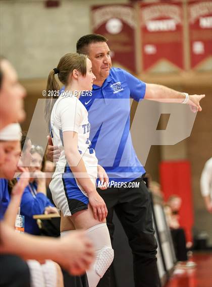 Thumbnail 2 in Denver Christian vs. Wiggins (CHSAA 3A Semis) photogallery.