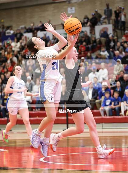Thumbnail 2 in Denver Christian vs. Wiggins (CHSAA 3A Semis) photogallery.