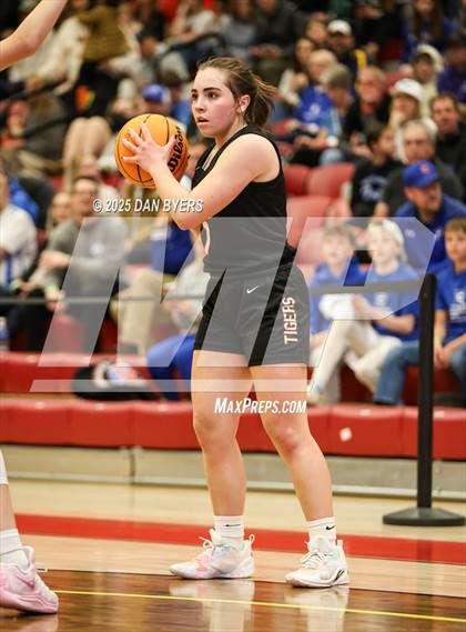 Thumbnail 2 in Denver Christian vs. Wiggins (CHSAA 3A Semis) photogallery.