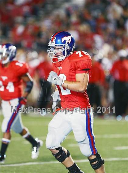 Thumbnail 2 in Marcus @ Grapevine photogallery.
