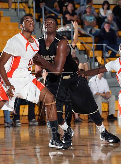Thumbnail 2 in Lake Wales vs. Paul VI (City of Palms Classic) photogallery.