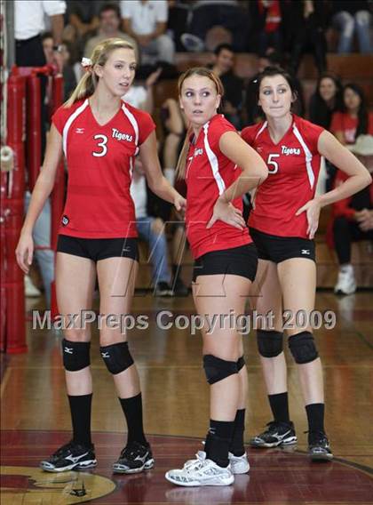 Thumbnail 3 in Elsinore @ Taft (CIF Regional Playoffs) photogallery.