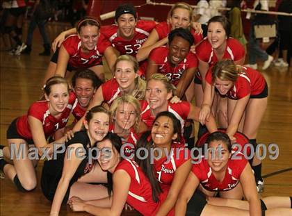 Thumbnail 1 in Elsinore @ Taft (CIF Regional Playoffs) photogallery.