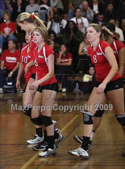 Thumbnail 1 in Elsinore @ Taft (CIF Regional Playoffs) photogallery.