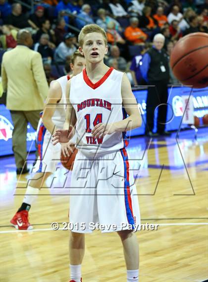 Thumbnail 2 in Desert Vista vs. Mountain View (AIA Division 1 Semifinal) photogallery.