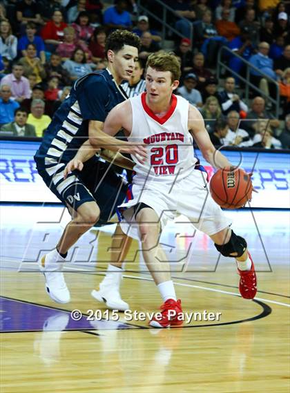 Thumbnail 2 in Desert Vista vs. Mountain View (AIA Division 1 Semifinal) photogallery.