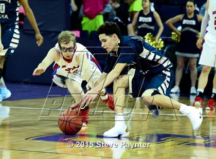 Thumbnail 2 in Desert Vista vs. Mountain View (AIA Division 1 Semifinal) photogallery.