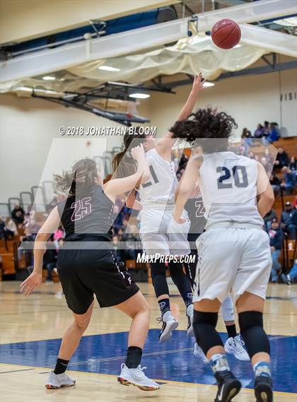 Thumbnail 2 in Farmington @ Newington photogallery.