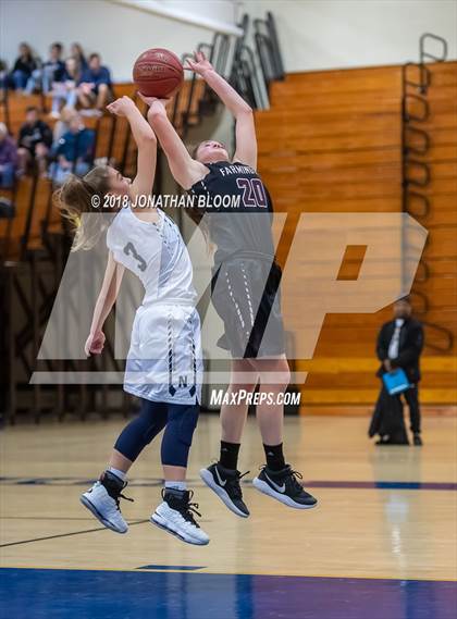 Thumbnail 3 in Farmington @ Newington photogallery.