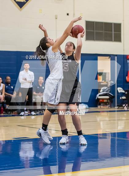 Thumbnail 3 in Farmington @ Newington photogallery.