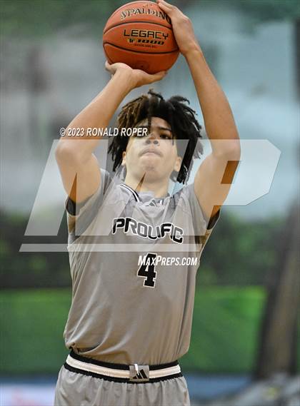 Thumbnail 3 in Dynamic Prep vs. Prolific Prep of Napa Christian (Chick-fil-A Classic) photogallery.