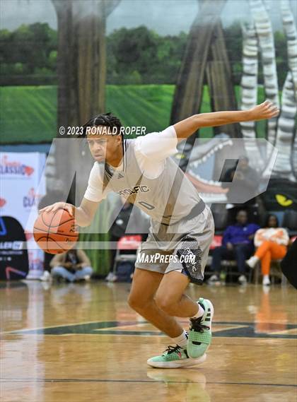 Thumbnail 2 in Dynamic Prep vs. Prolific Prep of Napa Christian (Chick-fil-A Classic) photogallery.