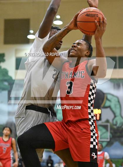 Thumbnail 2 in Dynamic Prep vs. Prolific Prep of Napa Christian (Chick-fil-A Classic) photogallery.