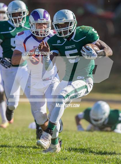 Thumbnail 1 in McDonough @ Surrattsville (MPSSAA 1A First Round) photogallery.