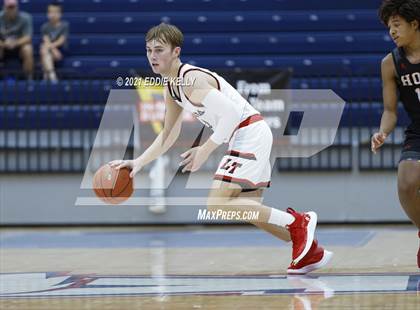 Thumbnail 2 in Horn vs. Lake Travis (In-N-Out Tournament) photogallery.