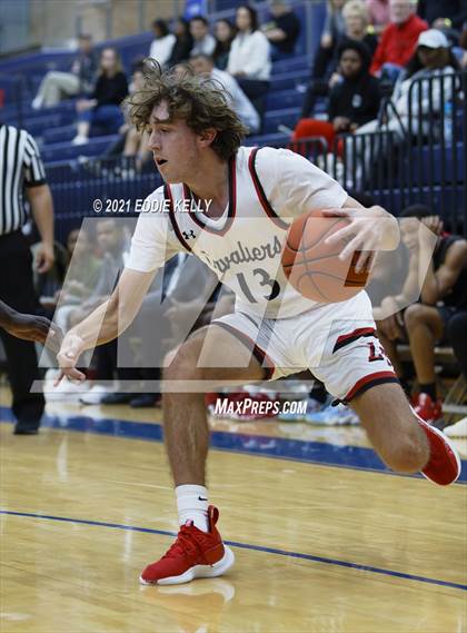 Thumbnail 1 in Horn vs. Lake Travis (In-N-Out Tournament) photogallery.