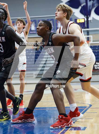 Thumbnail 3 in Horn vs. Lake Travis (In-N-Out Tournament) photogallery.