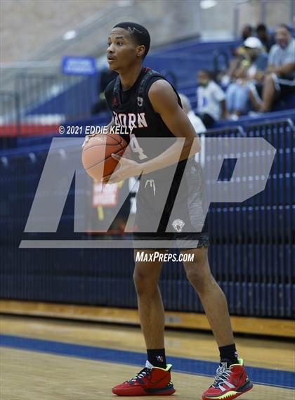 Thumbnail 1 in Horn vs. Lake Travis (In-N-Out Tournament) photogallery.