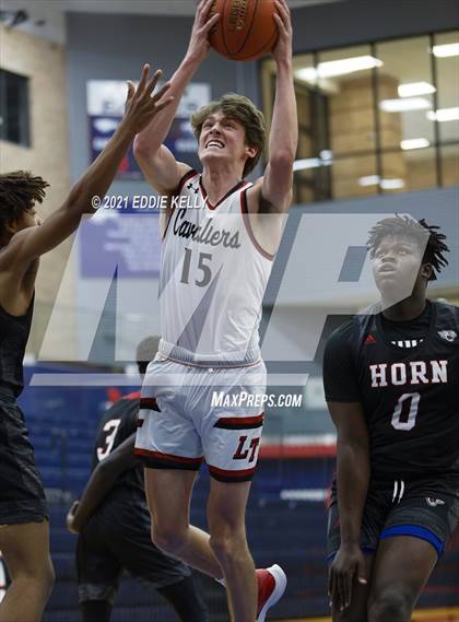 Thumbnail 2 in Horn vs. Lake Travis (In-N-Out Tournament) photogallery.