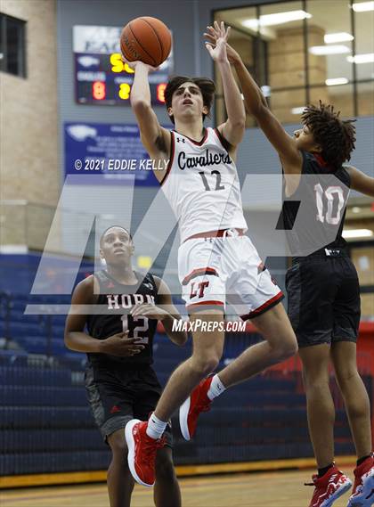 Thumbnail 3 in Horn vs. Lake Travis (In-N-Out Tournament) photogallery.