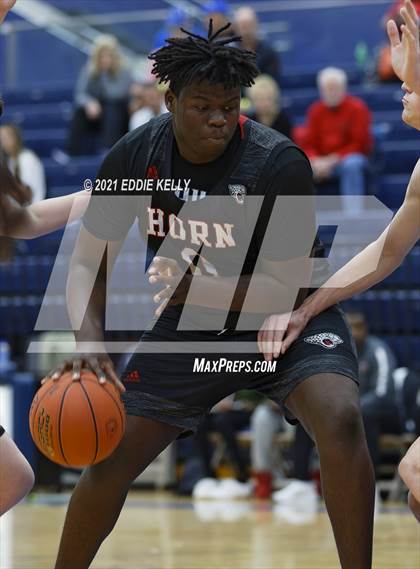 Thumbnail 2 in Horn vs. Lake Travis (In-N-Out Tournament) photogallery.