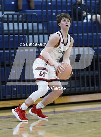 Thumbnail 3 in Horn vs. Lake Travis (In-N-Out Tournament) photogallery.
