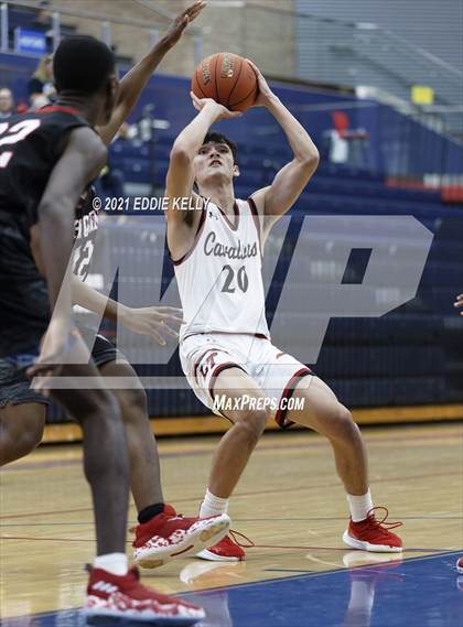 Thumbnail 2 in Horn vs. Lake Travis (In-N-Out Tournament) photogallery.