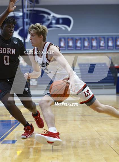 Thumbnail 2 in Horn vs. Lake Travis (In-N-Out Tournament) photogallery.