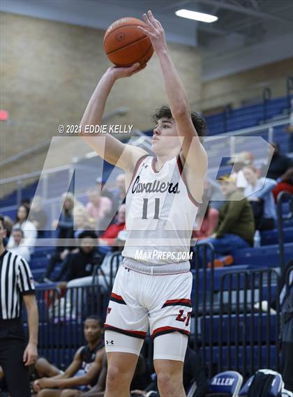 Thumbnail 3 in Horn vs. Lake Travis (In-N-Out Tournament) photogallery.