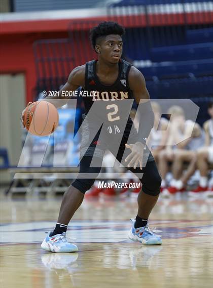 Thumbnail 3 in Horn vs. Lake Travis (In-N-Out Tournament) photogallery.
