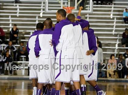 Thumbnail 1 in Lincoln vs Duncanville (Chris Bosh South Dallas Shootout) photogallery.
