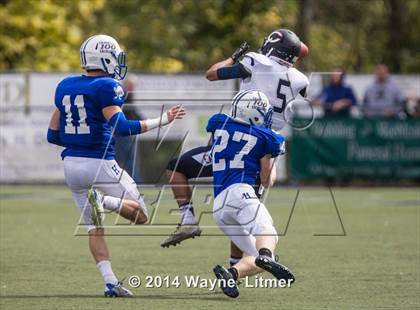 Thumbnail 2 in Columbus vs. Highlands photogallery.
