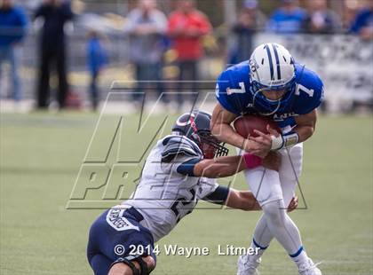 Thumbnail 3 in Columbus vs. Highlands photogallery.