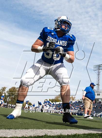 Thumbnail 2 in Columbus vs. Highlands photogallery.