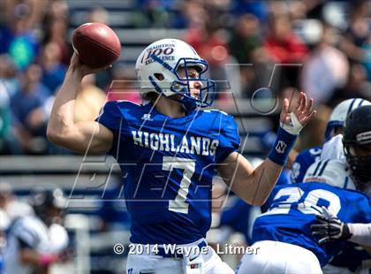 Thumbnail 3 in Columbus vs. Highlands photogallery.
