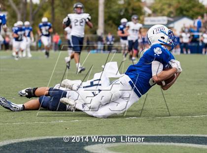 Thumbnail 2 in Columbus vs. Highlands photogallery.
