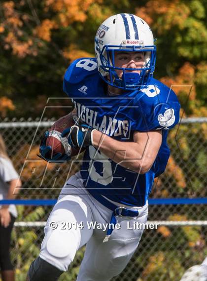 Thumbnail 1 in Columbus vs. Highlands photogallery.
