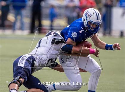Thumbnail 2 in Columbus vs. Highlands photogallery.