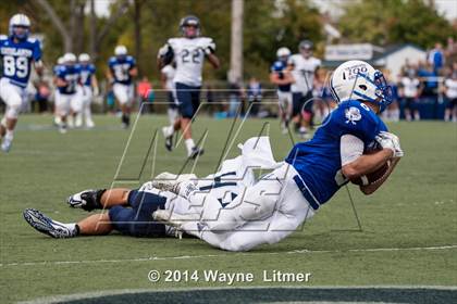 Thumbnail 3 in Columbus vs. Highlands photogallery.